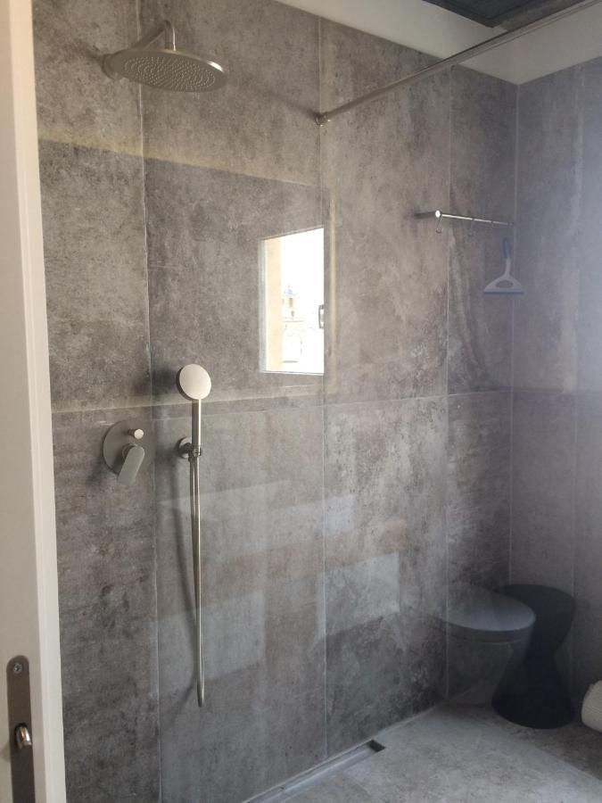 Apartamento Ático Loft en frente al mar terraza vista espectacular Alicante Exterior foto